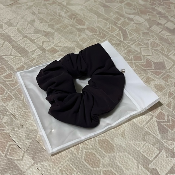 Buffbunny Collection Accessories - Scrunchie - Vanity